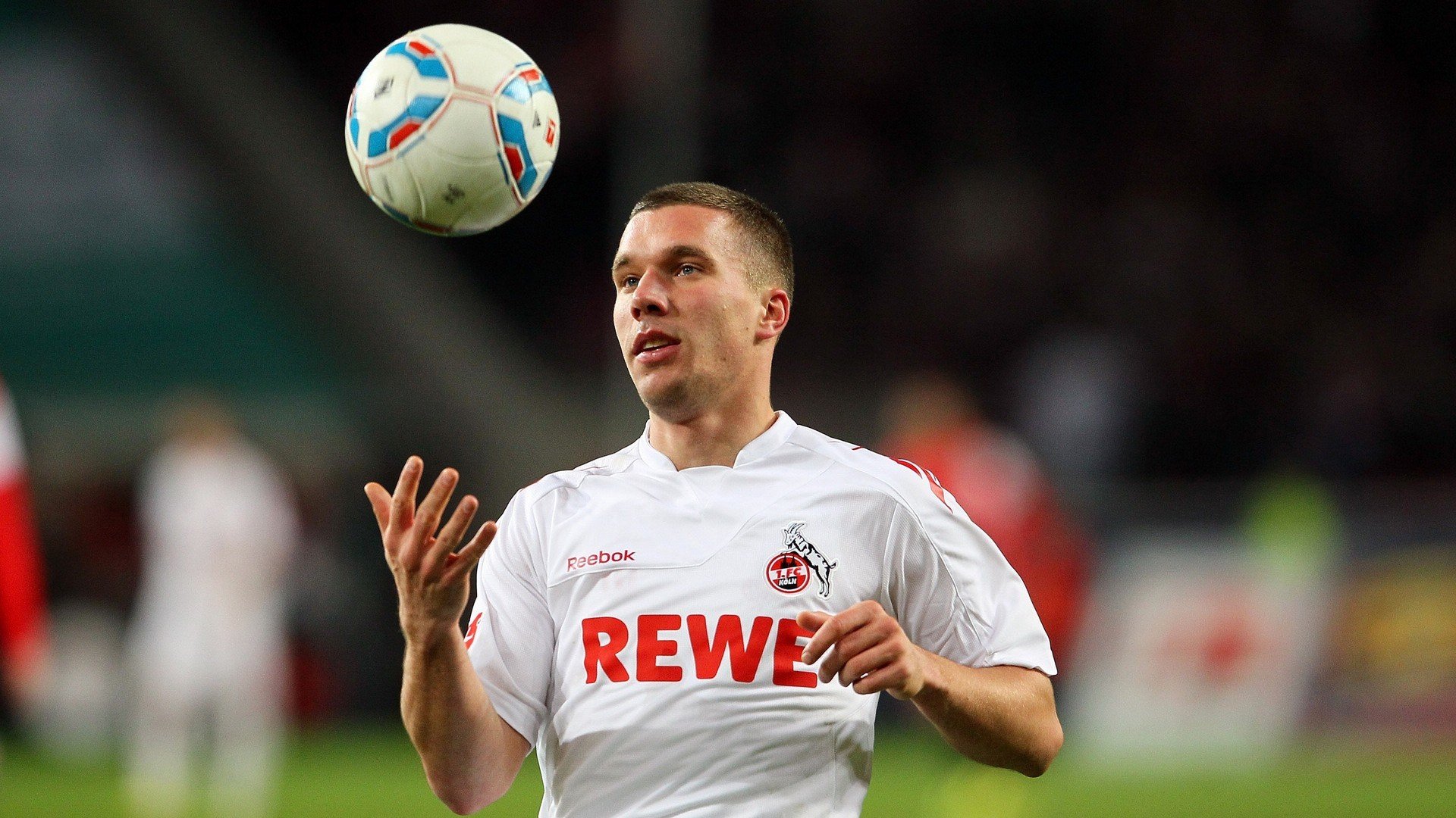 技术雷达图显示滑行段更为饱满,雷达图滚动